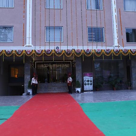 The Royal Class Hotel Gwalior Exterior foto