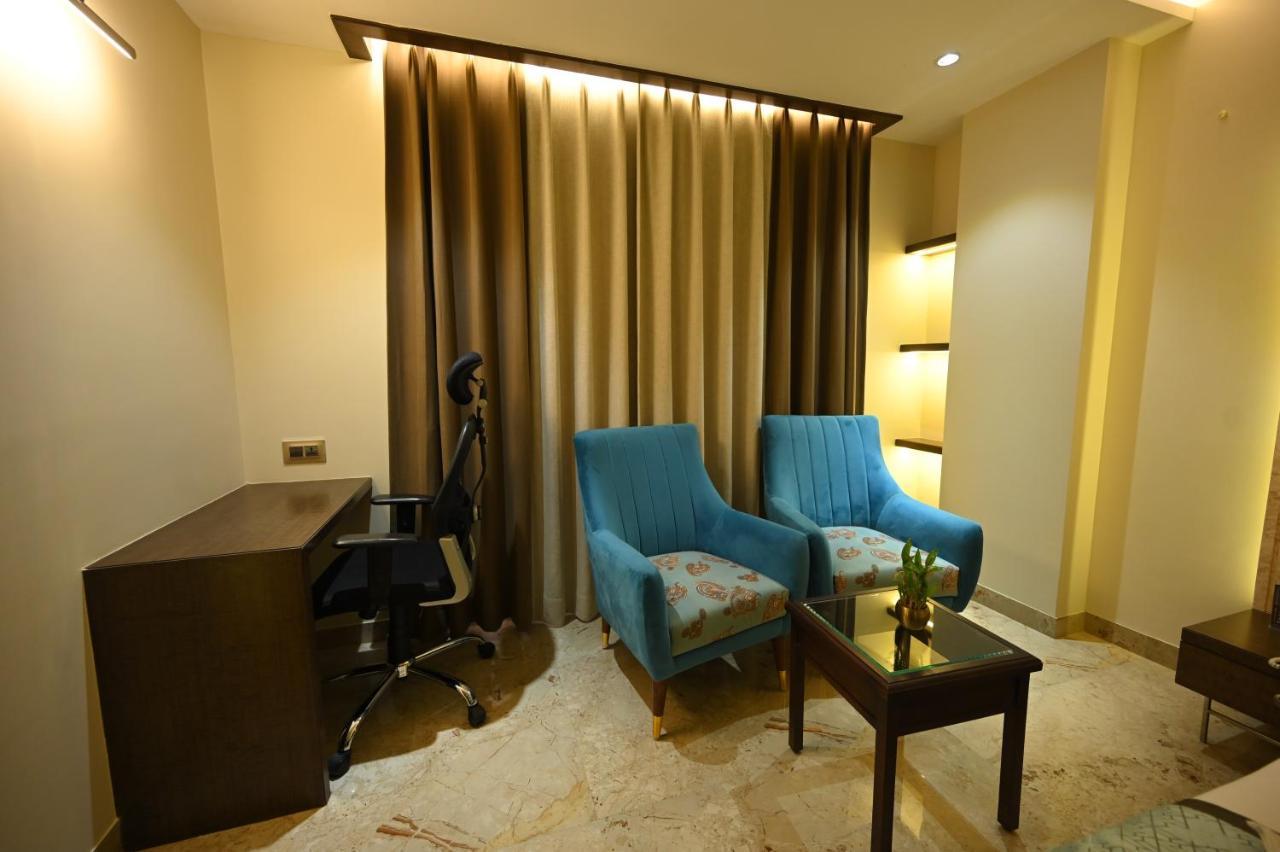 The Royal Class Hotel Gwalior Exterior foto